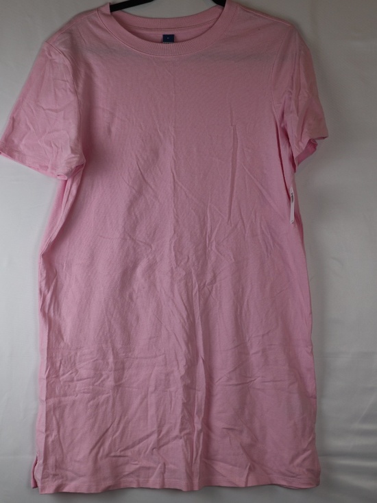 Old Navy Dresses & Skirts - Old Navy Light Pink Short-Sleeve Crew Tee